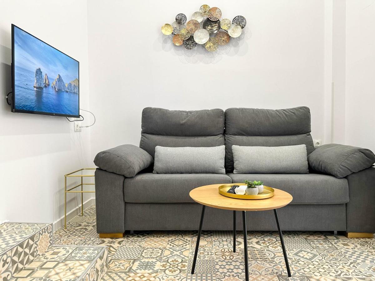 Capitan Rueda Apartments Alicante - Parking 10 Euros Per Day ภายนอก รูปภาพ