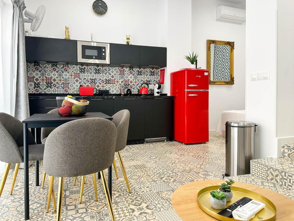 Capitan Rueda Apartments Alicante - Parking 10 Euros Per Day ภายนอก รูปภาพ