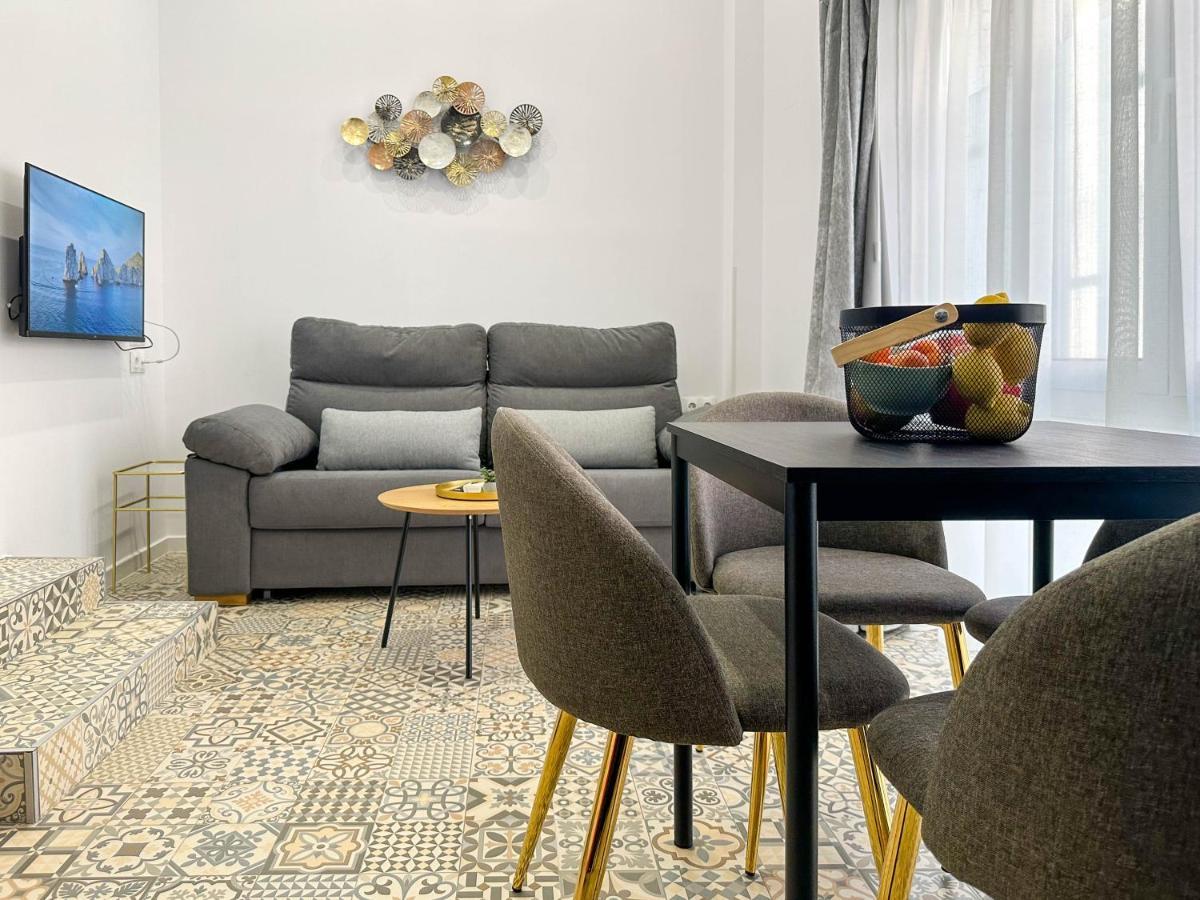 Capitan Rueda Apartments Alicante - Parking 10 Euros Per Day ภายนอก รูปภาพ